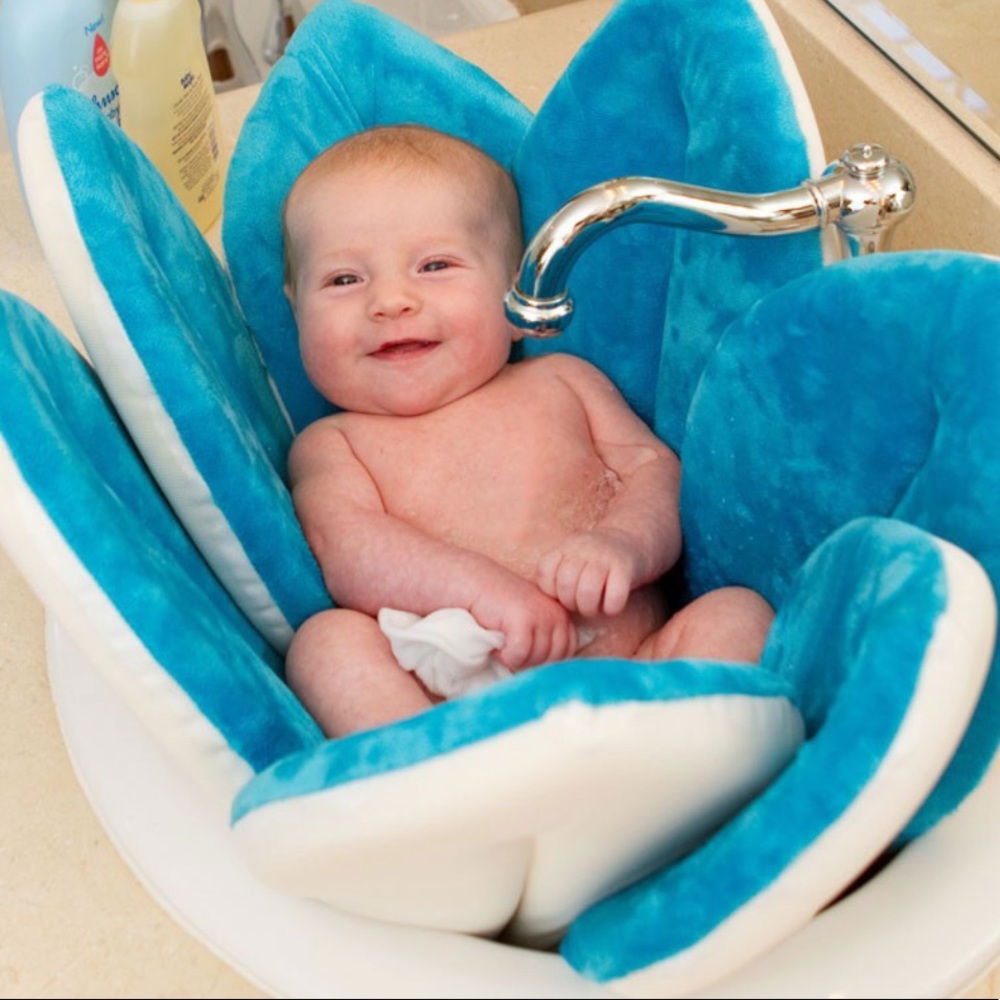 Blooming Bath Blue